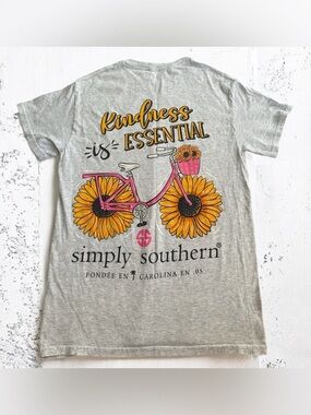 Simply Southern Gray Tee Kindness Sunflower shirt Size S
